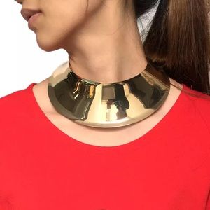 Women gold choker